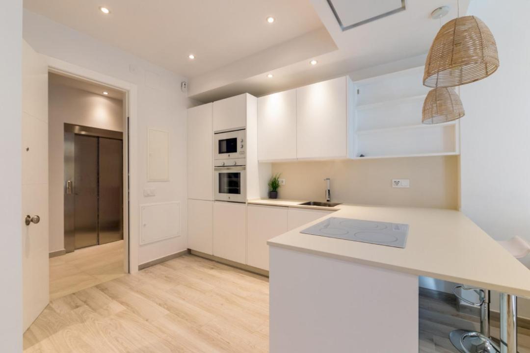 Apartment Minty - Modern La Merced Málaga
